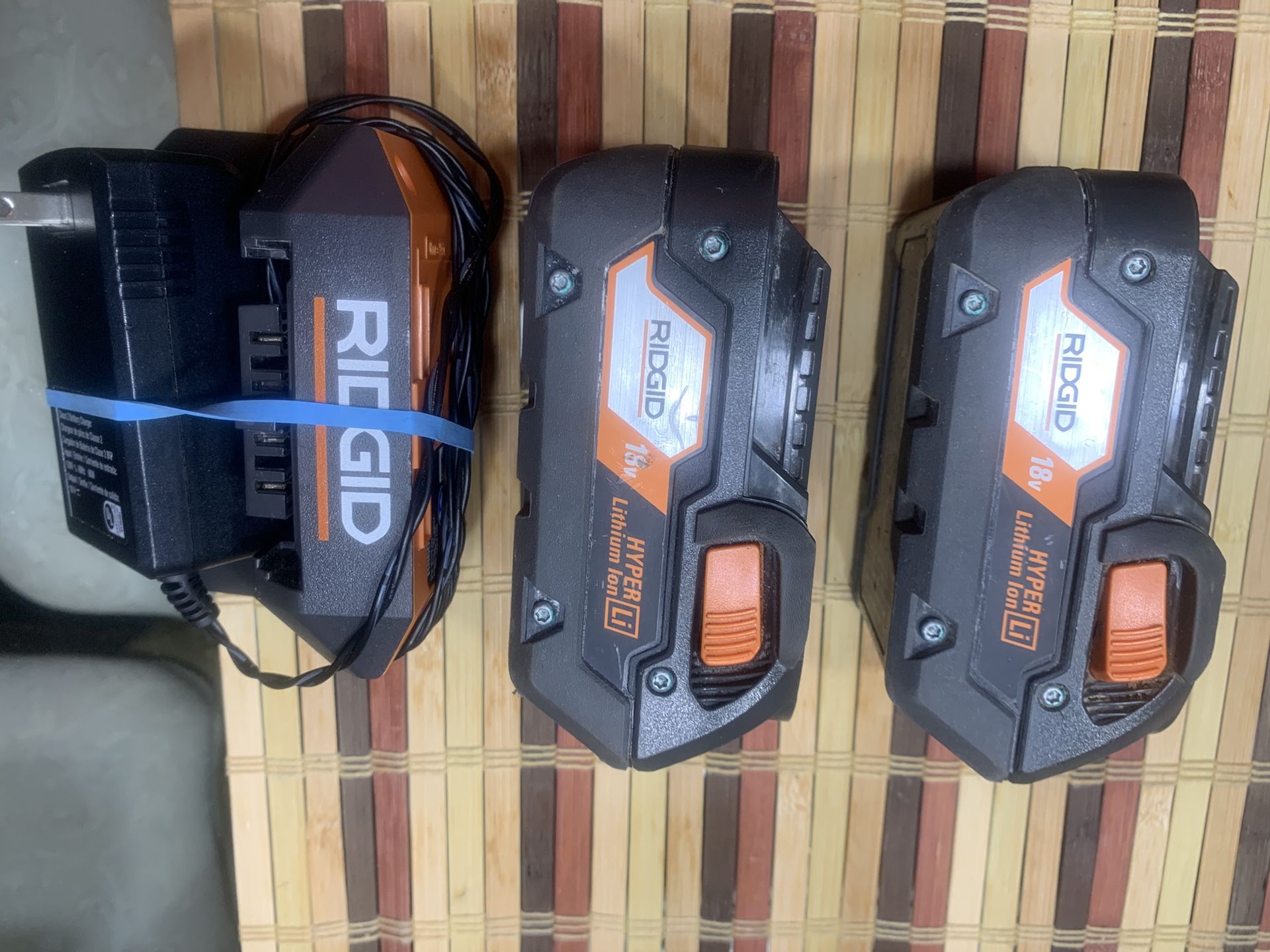 Ridgid Battery Set
