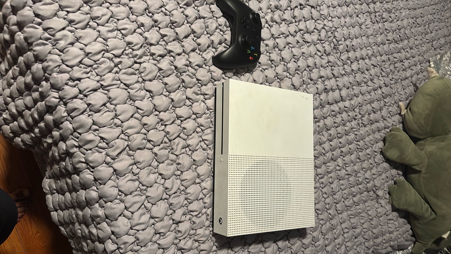 Xbox One S