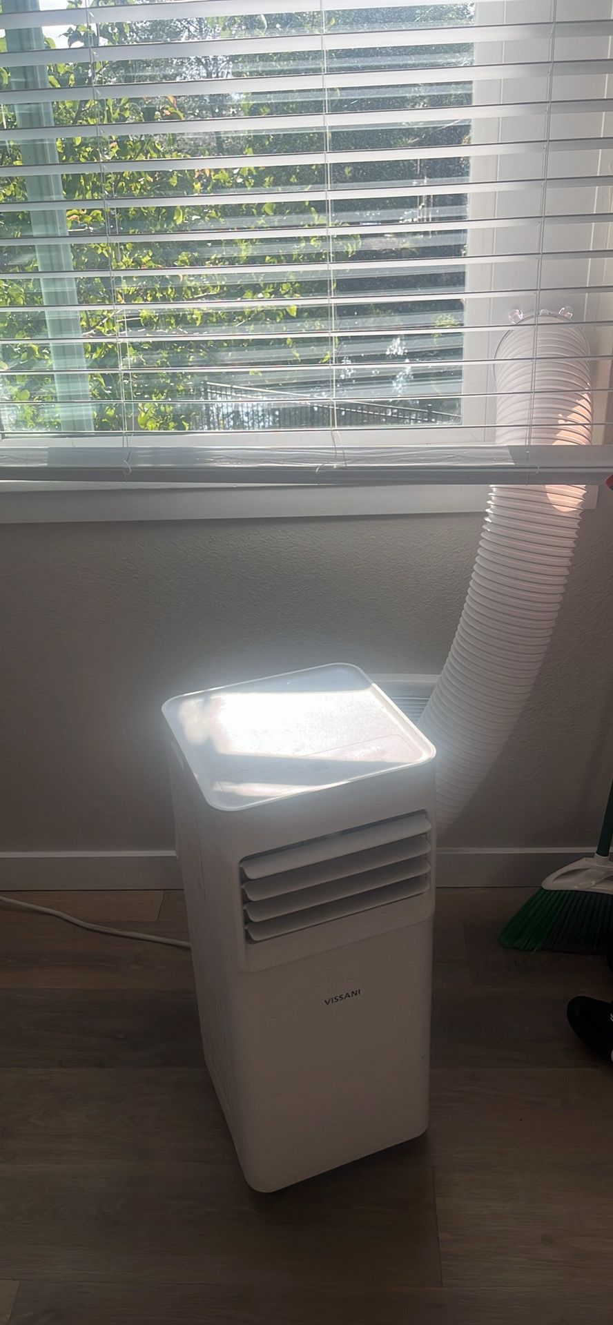 Vassani Ac Unit Portable With Remote