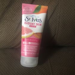 Facial scrub