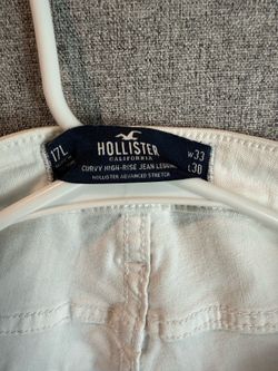 Hollister Skinny ripped jeans