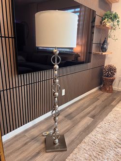 Elegant Floor Lamp
