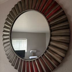 Round Mirror
