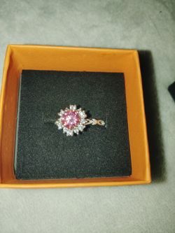 Valentine's Moissanite Ring 💍AUD750