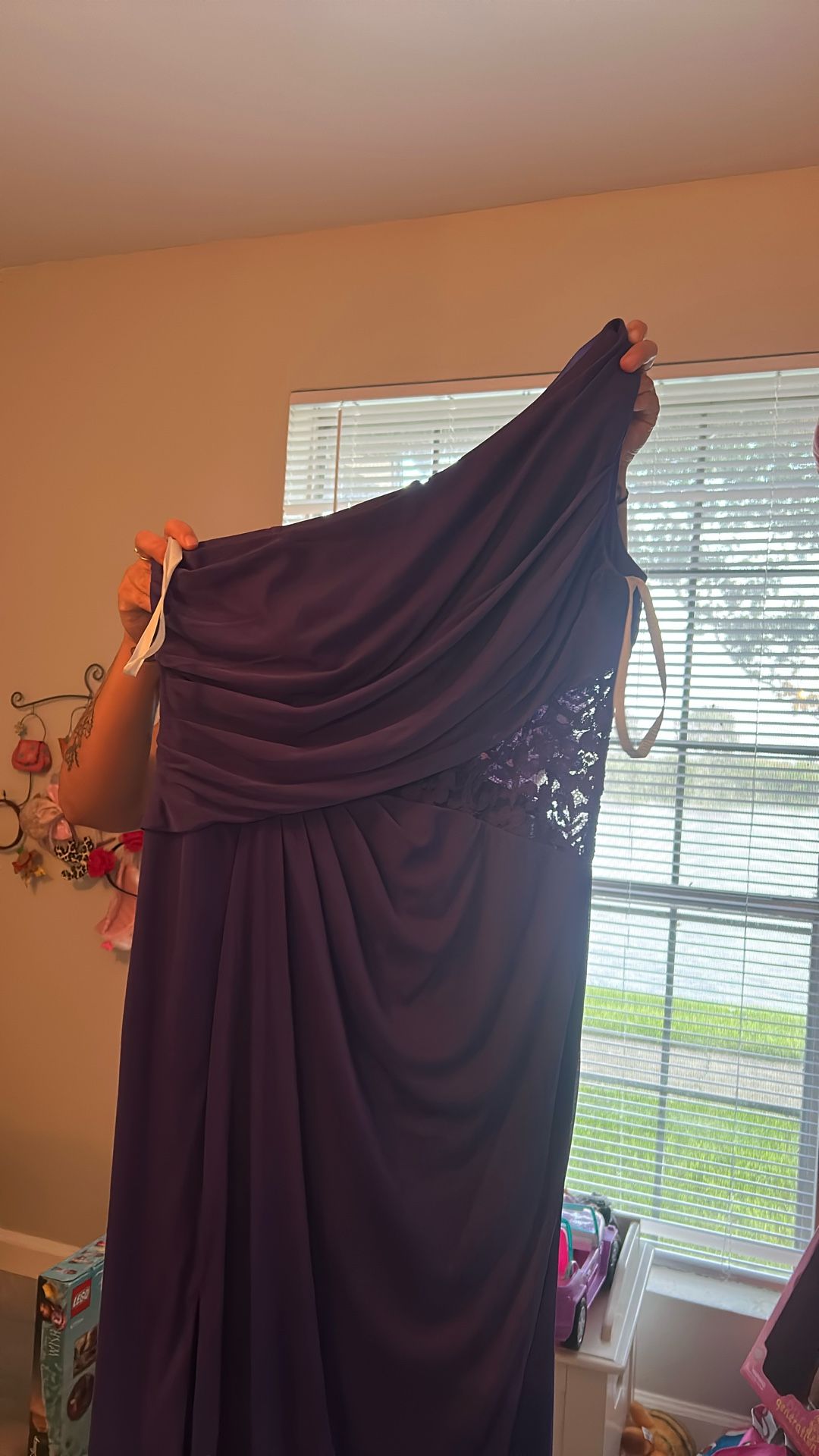 David’s Bridal dress size 14
