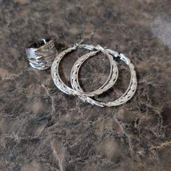Ring And Eating Set