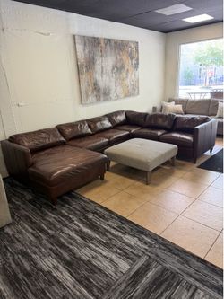 Macy’s Soft Genuine Leather Sectional – Chocolate Brown – Excellent Condition