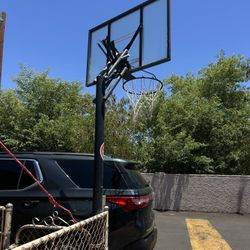 Basketball Hoop 