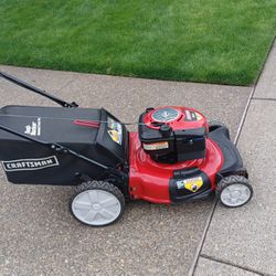 Super Nice Craftsman Push Lawn Mower With Briggs & Stratton 6.5 Engine High Wheels In The Back