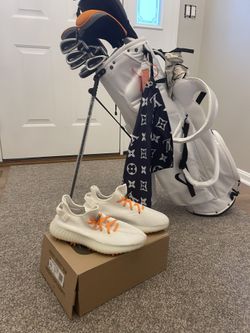 Custom Unofficial Nike X Off White X LV Golf Bag And Yeezy Cleats for Sale in Willoughby OH OfferUp