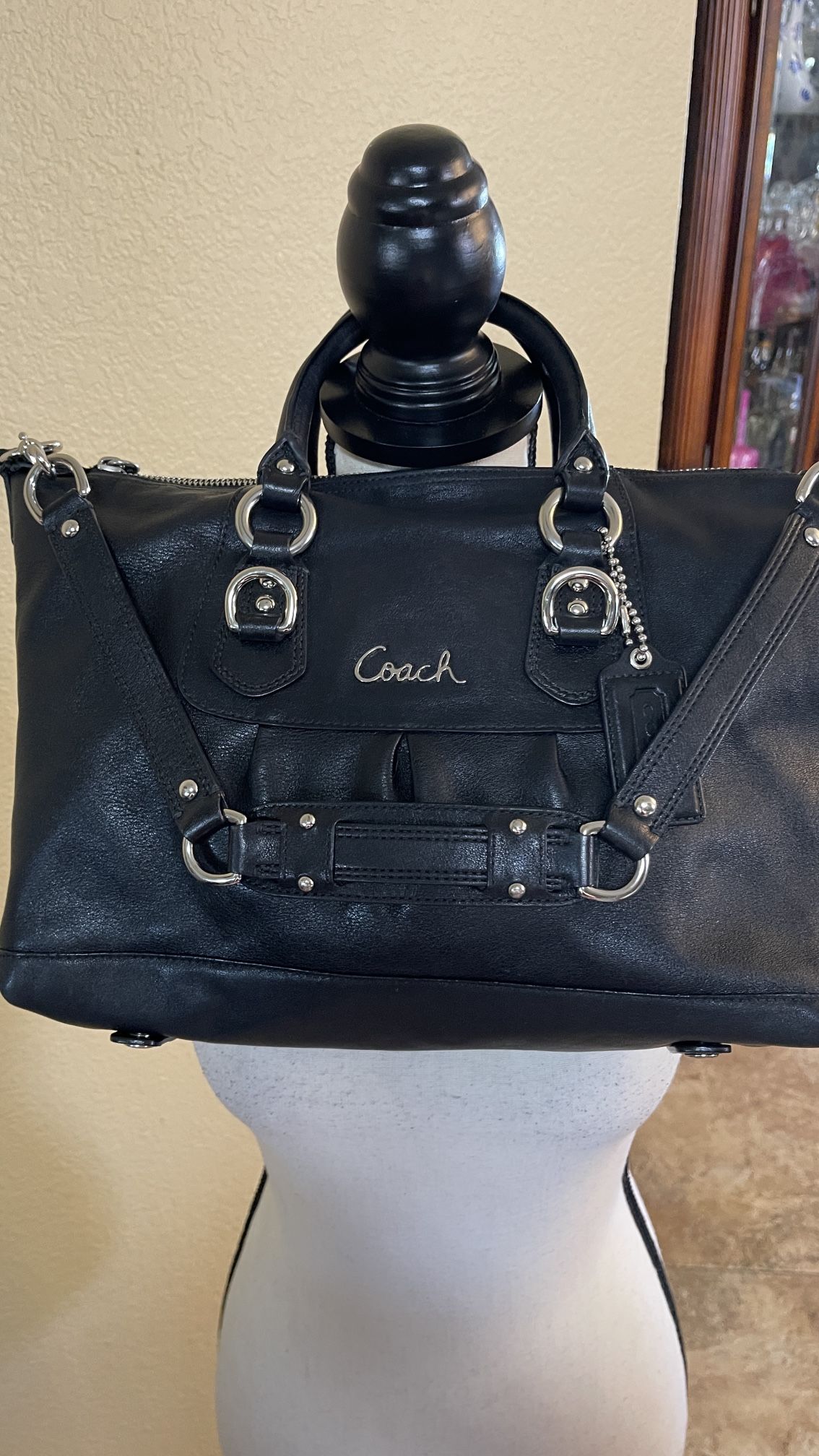 COACH Ashley soft black Leather Convertible Satchel - Shoulder Bag 