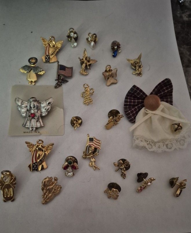 Lot Of 23 Vintage Angel And Cherub Pins