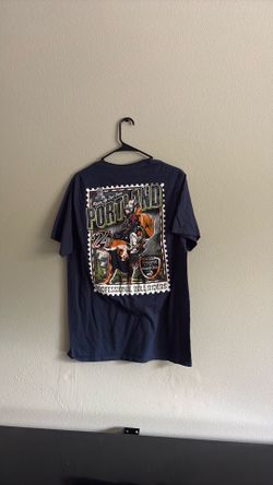 PBR Portland Oregon T Shirt Size L