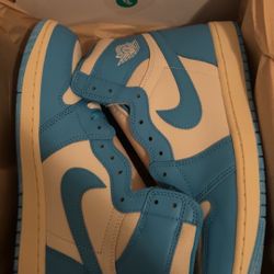 Air Jordan 1 Retro High OG ‘UNC Reimagined’