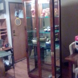 Henredon Scene One Display Cabinet Etagere