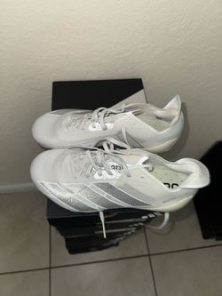 Football cleats