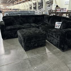 4-Piece Sectional Set LAF Loveseat + RAF Loveseat + Corner Wedge + Cocktail Ottoman  Color: Black 💢seccional Color Negro Nuevo En Caja