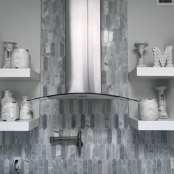 Home Decor Stands/Jars/Vases