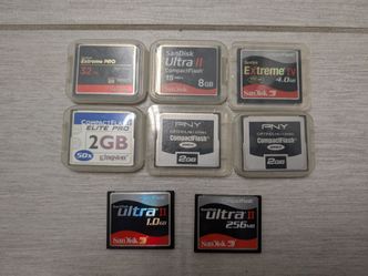 8 CompactFlash Cards