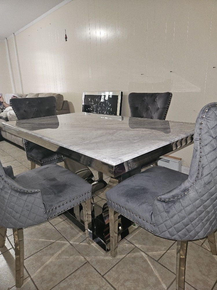Dinning Room Set