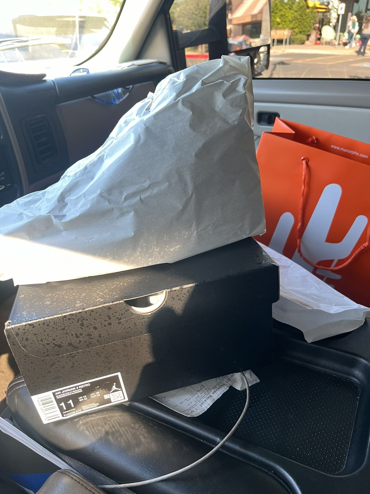 Nike Air Jordan 4 Retro 