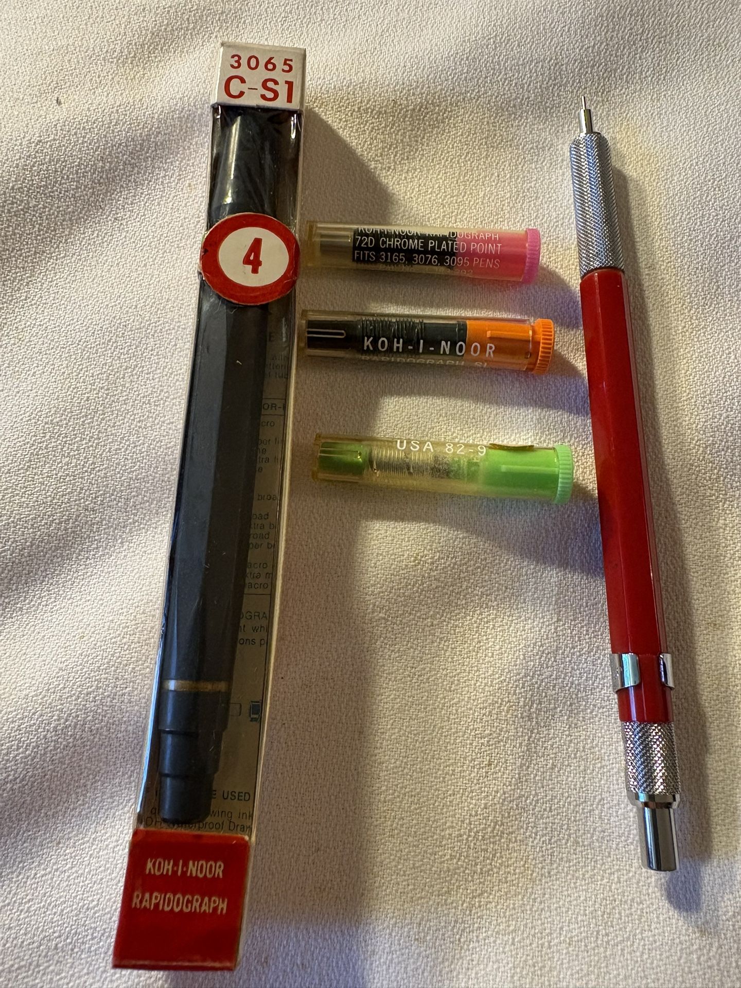 2 Koh-1-Noor Pencils And Lead