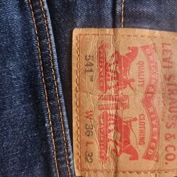 Levi's 541 men's 36x32