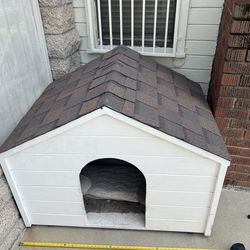 Dog House (Custom built)