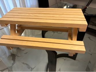 New napkin bench