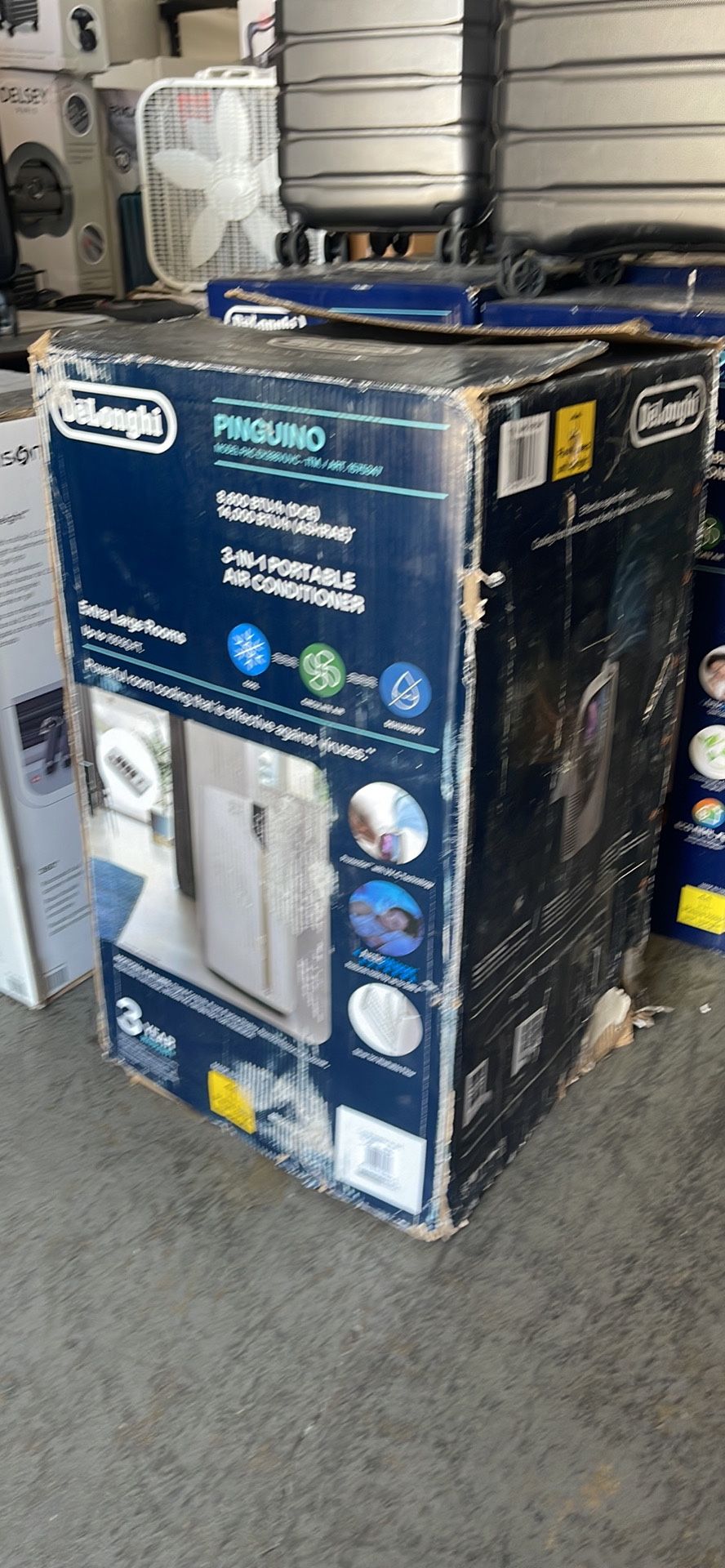 Delonghi 12000 BTU IN Portable Air Conditioners