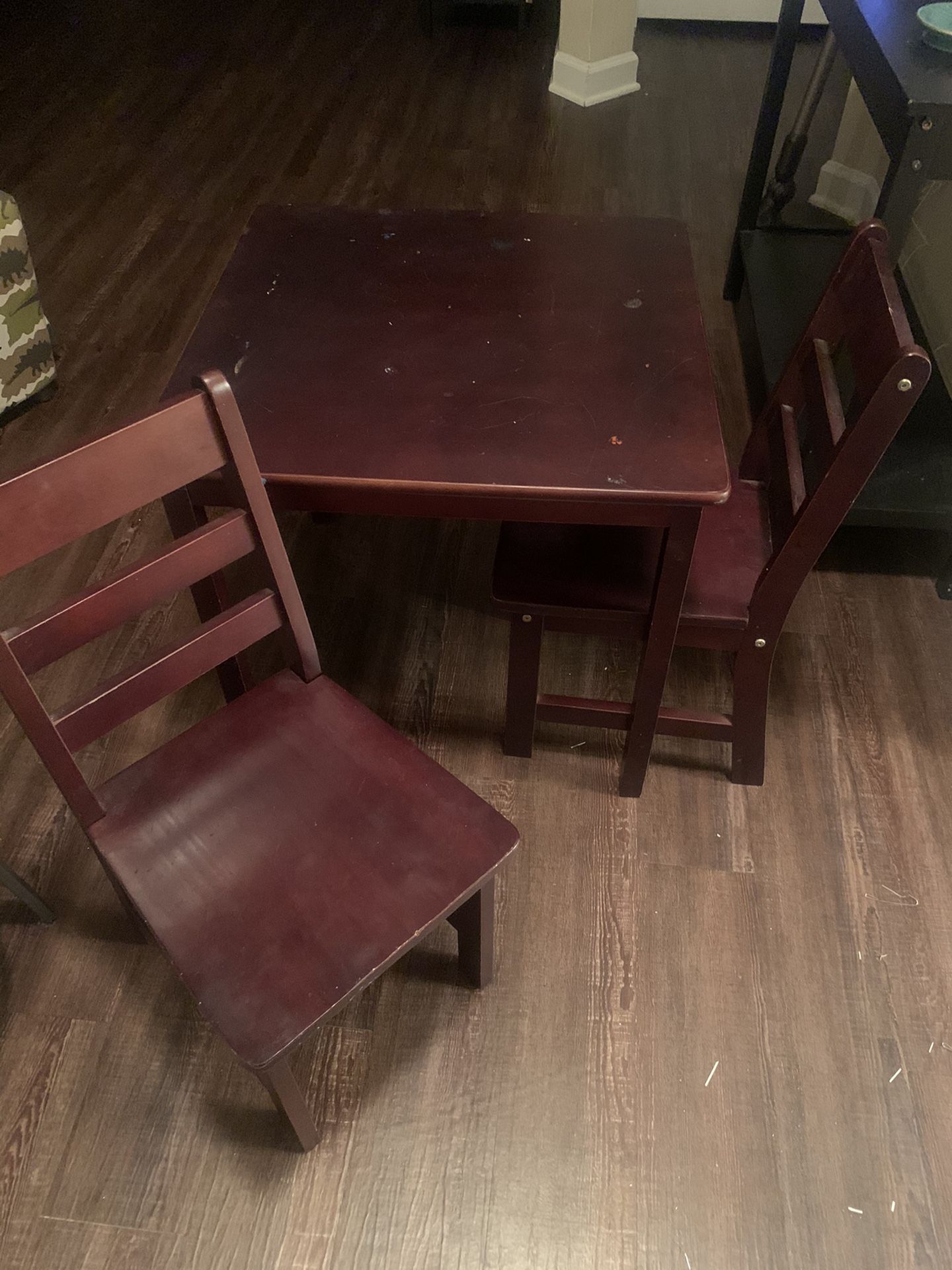 Kids Wood table and chairs