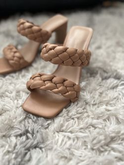 Women’s high heels Size 6