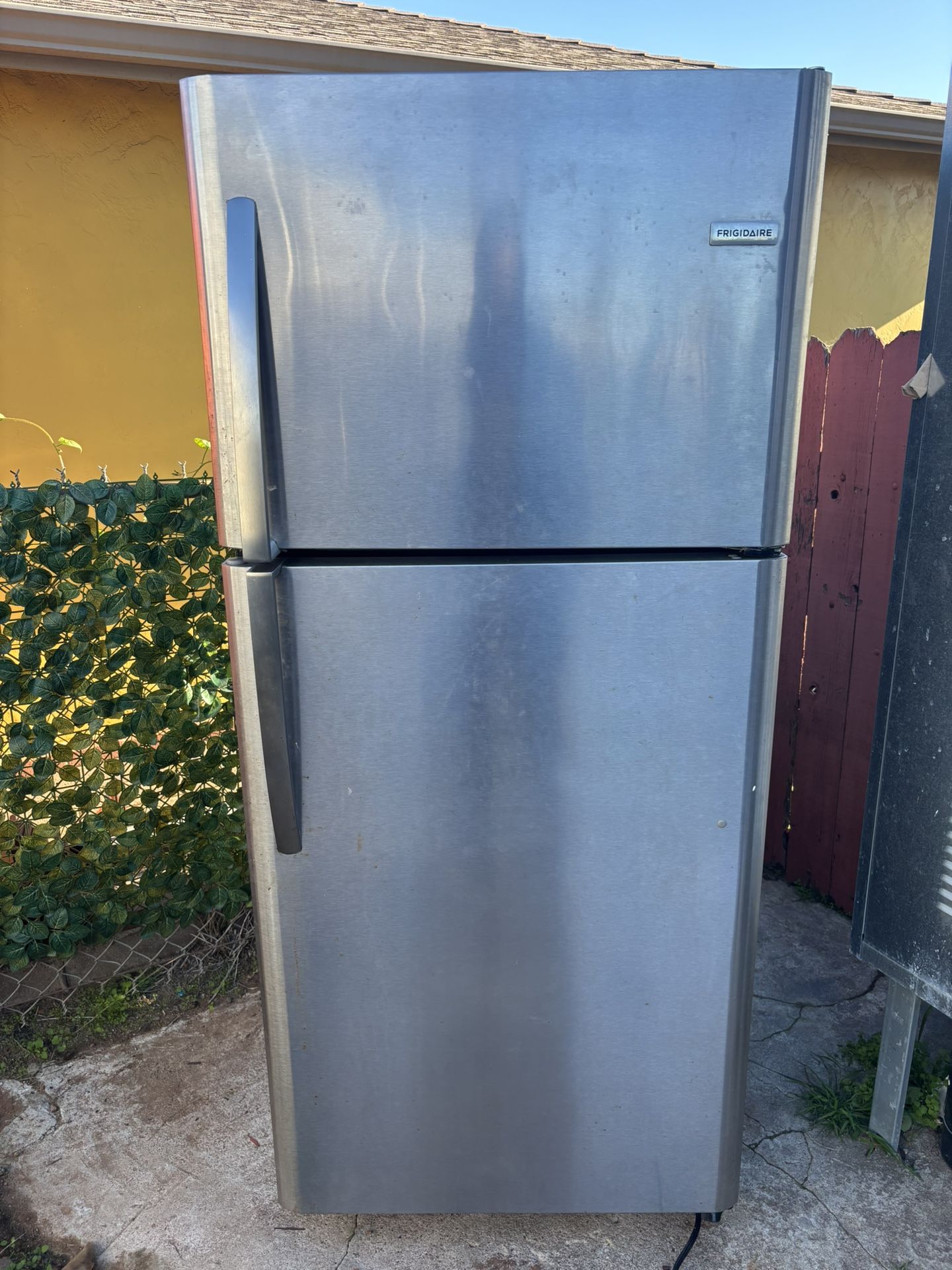 Frigidaire Refrigerator