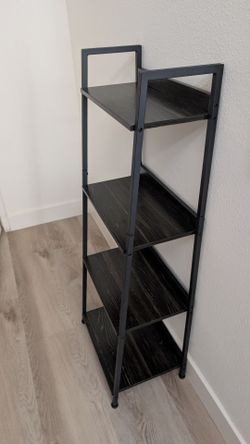 Black Metal and Wood Ladder Shelf, 4 Tier Bookshelf, Black Oak