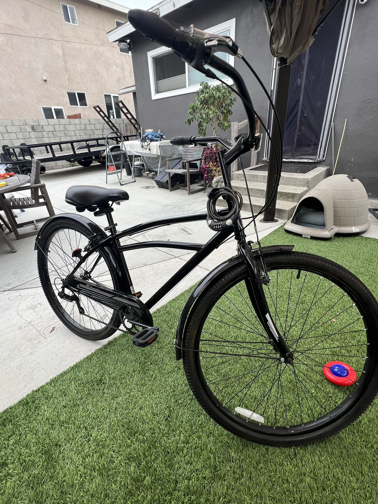 Schwinn beach Cruiser 29” for Sale in Hawaiian Gardens, CA OfferUp