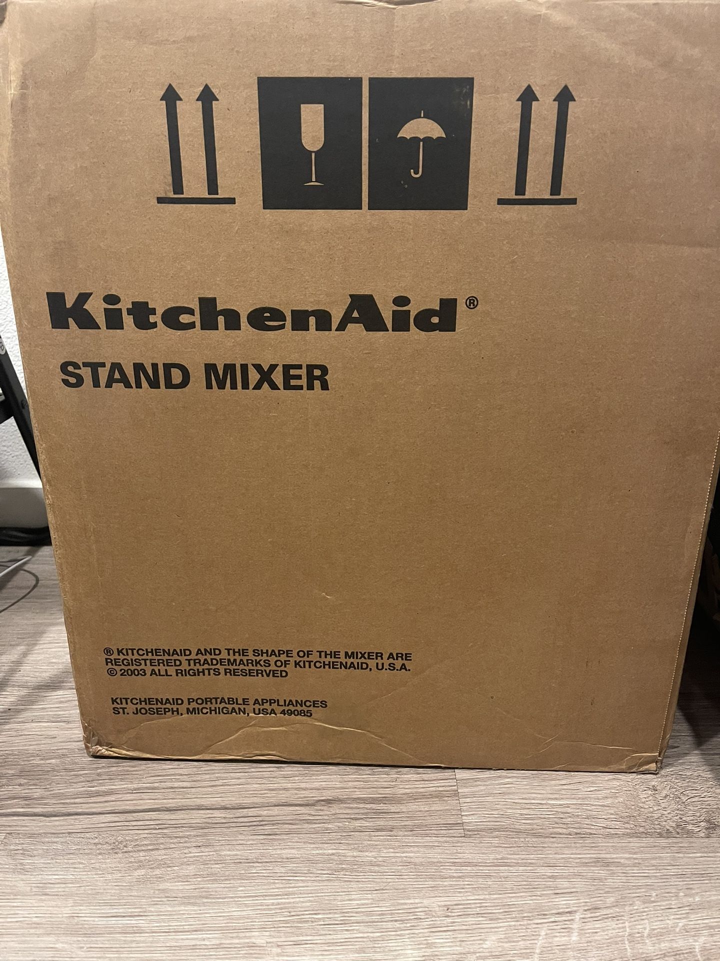 Brand New Rose Gold Kitchen Aid Mixer