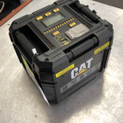 96091 Cat PPSCL3 1750amp Lithium Ion 4in1 Portable Jumpstarter Power station W/ Jumper Clamps (200watt Outlet Broken) 587732