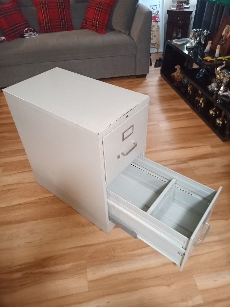 METAL FILING CABINET WITH 2 DRAWERS 