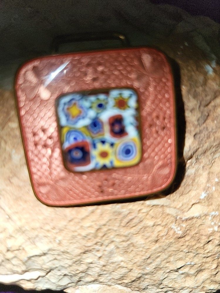 MOSAIC, Lucky belt buckle.