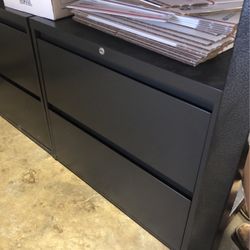 2 Filing cabinets