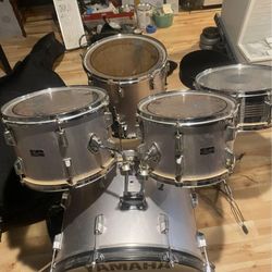 Yamaha Drums