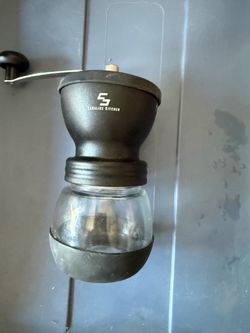 Coffee bean grinder