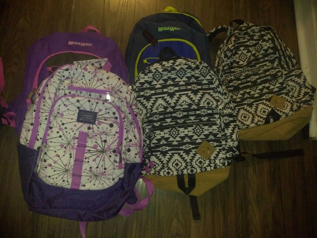 7 bolsas escolares