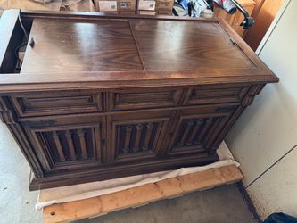 Vintage Stereo Console