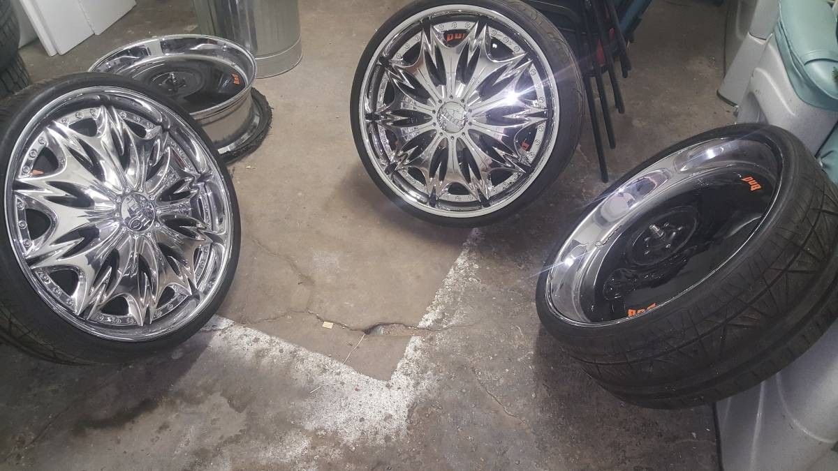 24 inch DUB floaters $500