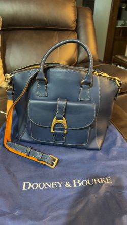 Dooney & Bourke purse