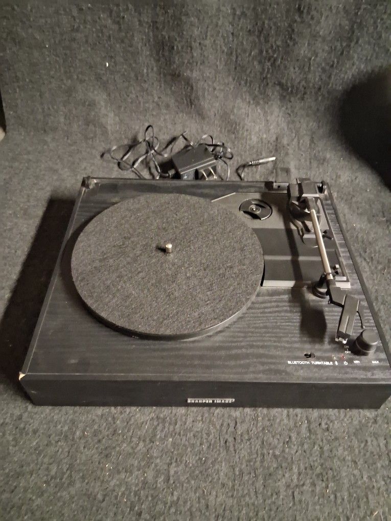 Great Record Player Bluetooth Wireless & Speaker Output New Needle