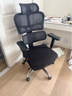 Ergonomic Office Chair w/ Headrest & Footrest Mesh Computer Chair