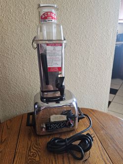 Vitamix Super 3600 Vitamix Blender with Action Dome