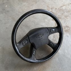 2003/2006 Chevrolet Silverado Steering Wheel 